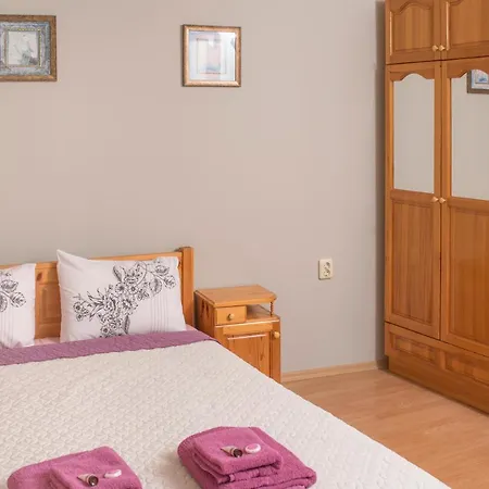 The Sunny Guest House Of Veliko Tarnovo-Amazing View, Top Location Exterior photo