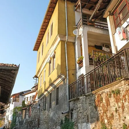 The Sunny Guest House Of Veliko Tarnovo-Amazing View, Top Location Exterior photo