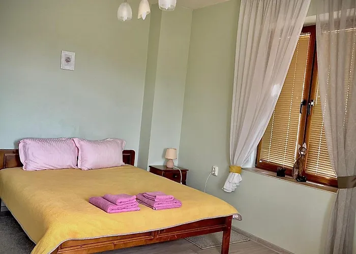 The Sunny Guest House Of Veliko Tarnovo-Amazing View, Top Location