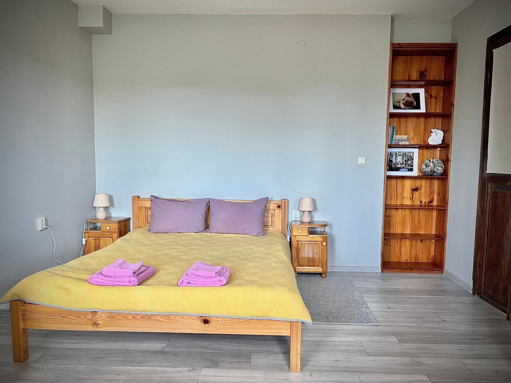The Sunny Of Veliko Tarnovo-amazing View, Location *
